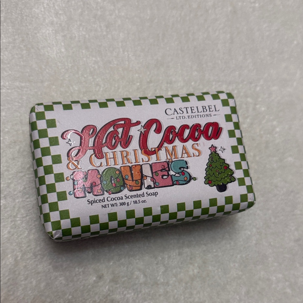 Castelbel Spiced Cocoa Scented Soap - Green and White
